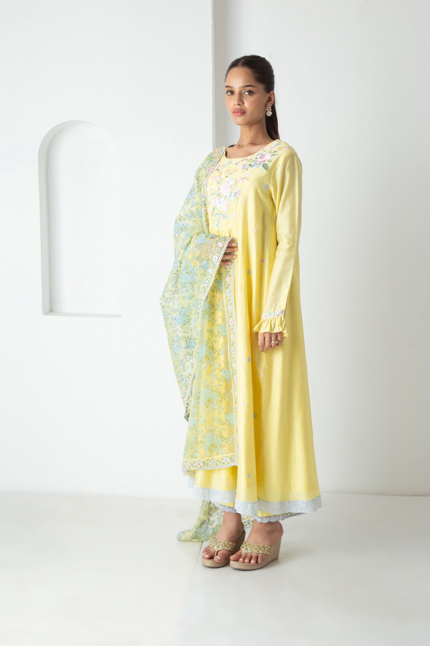 Yeva Kurta Illuminating Yellow