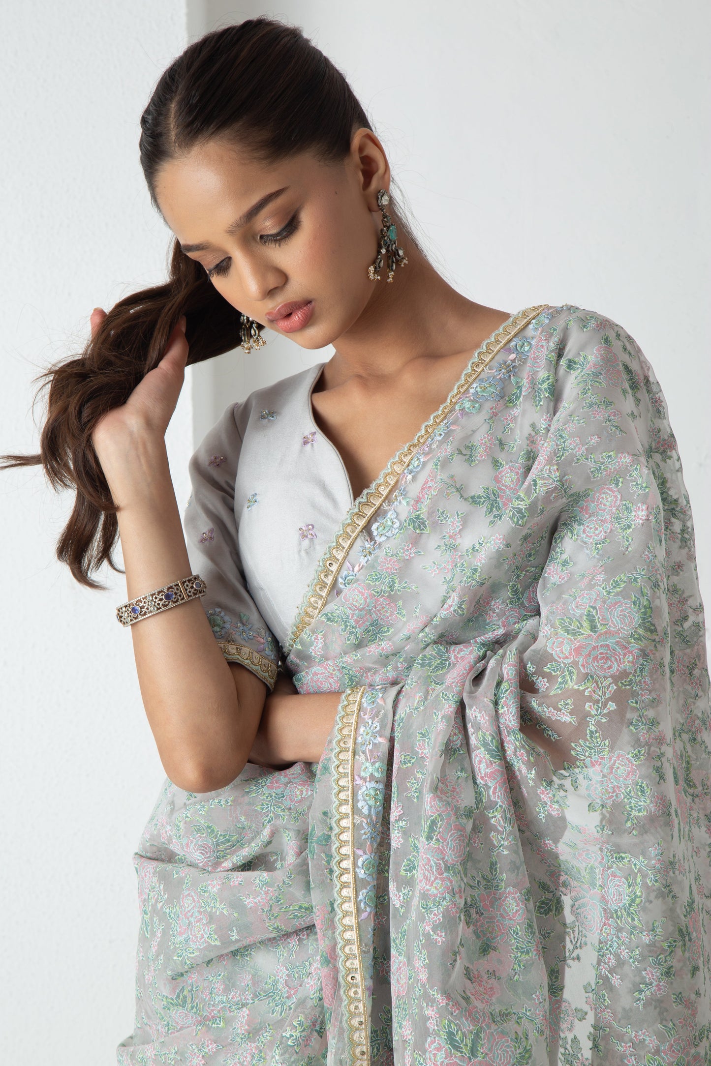 Rinsha Saree Ice Grey