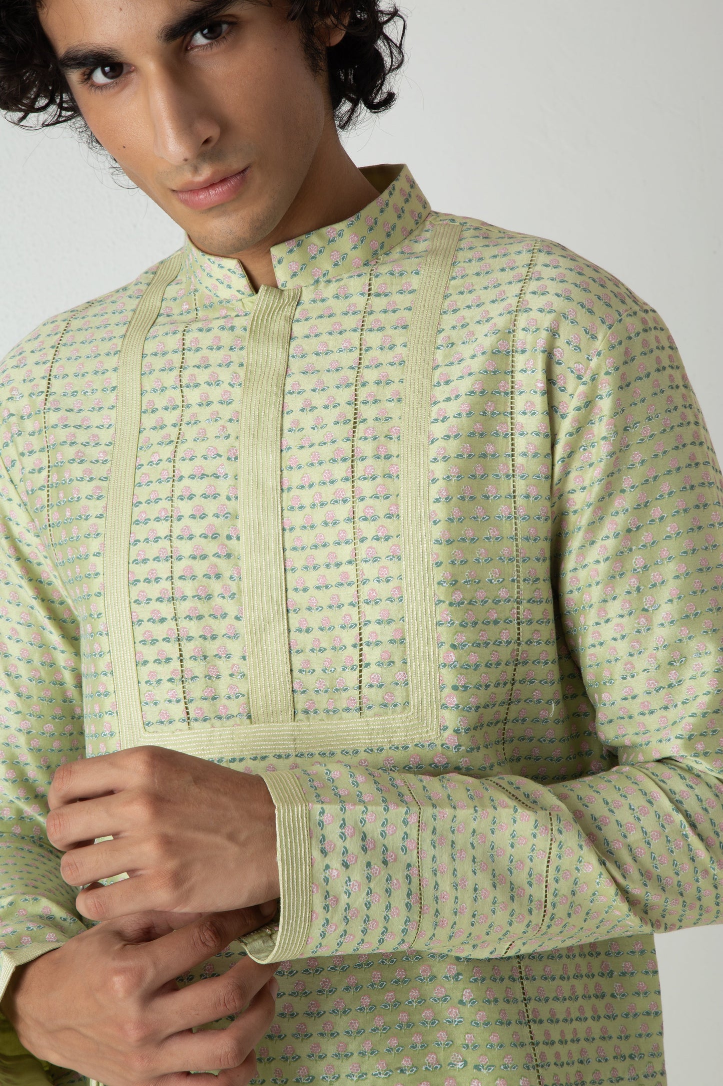 Aven Kurta Tea Green