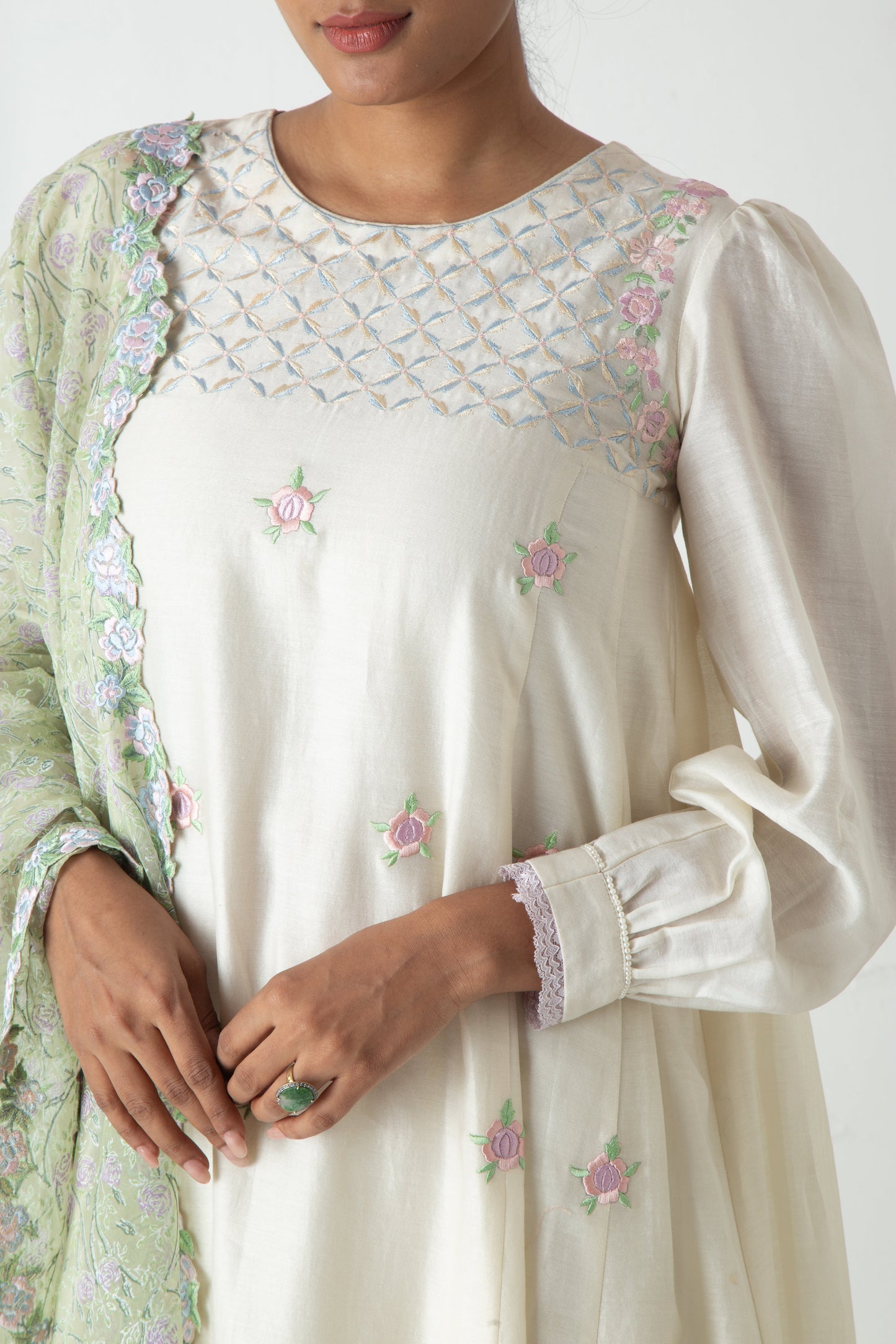 Aria Kurta Ivory