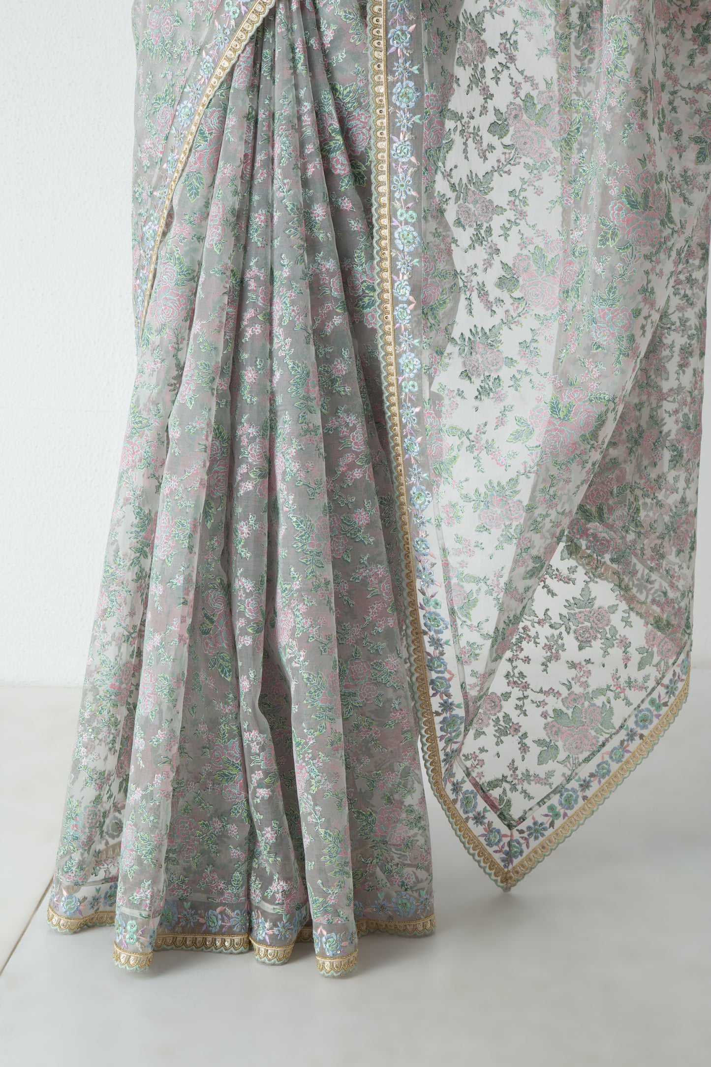 Rinsha Saree Ice Grey