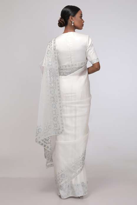 Snowflake's Serenity Saree (Off white)
