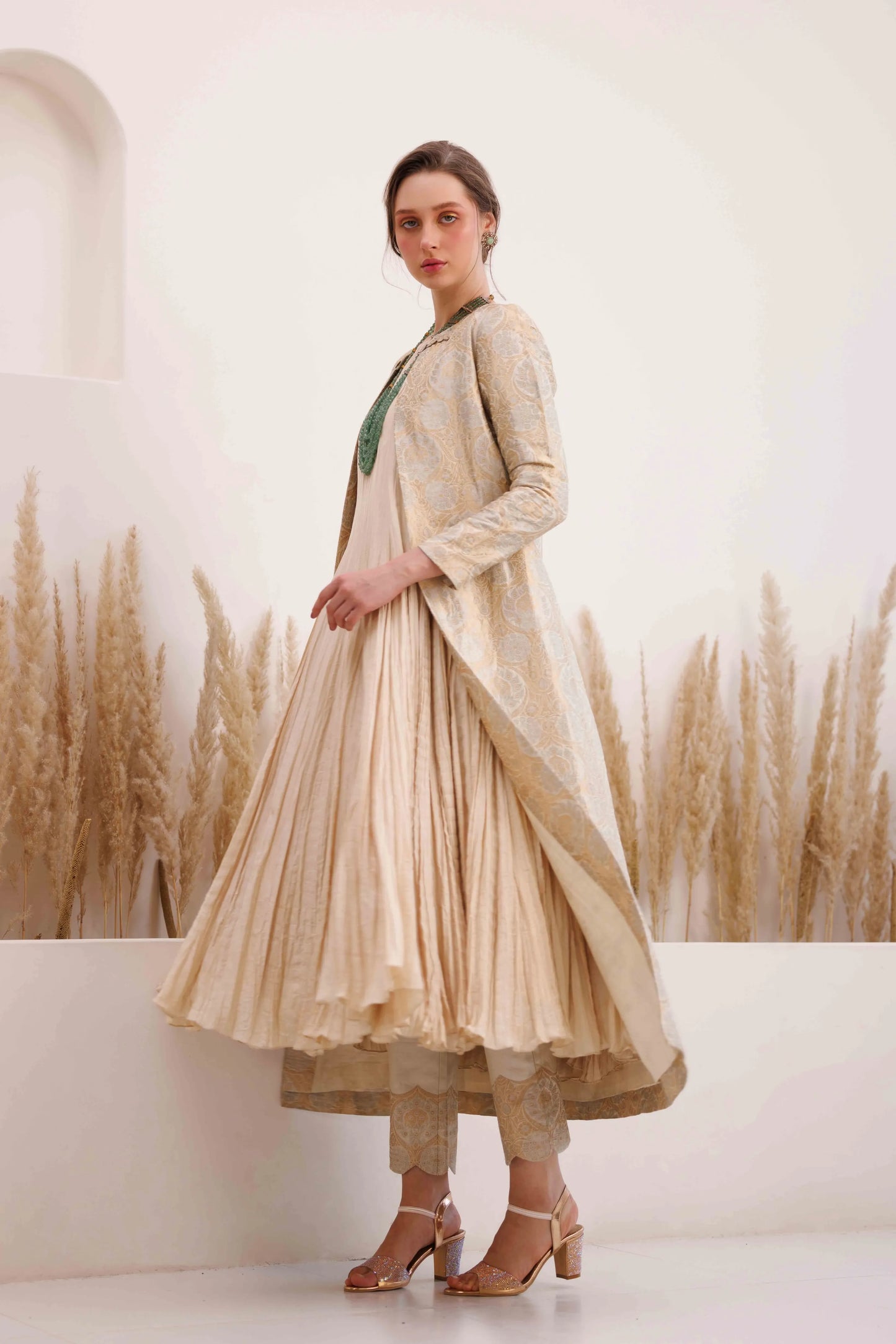 Sahista Anarkali Ivory