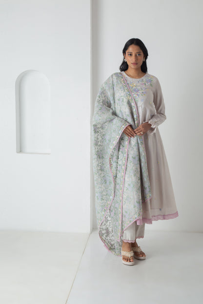 Yeva Kurta Chalk Grey