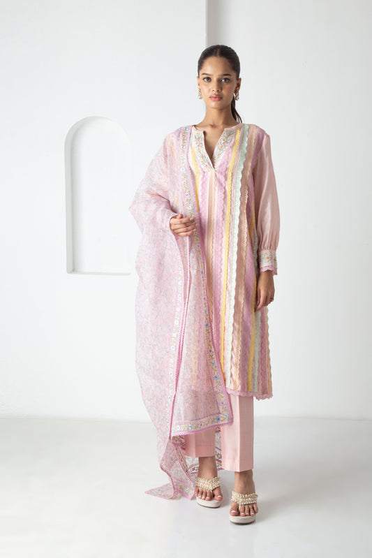 Inari Kurta Carnation Pink