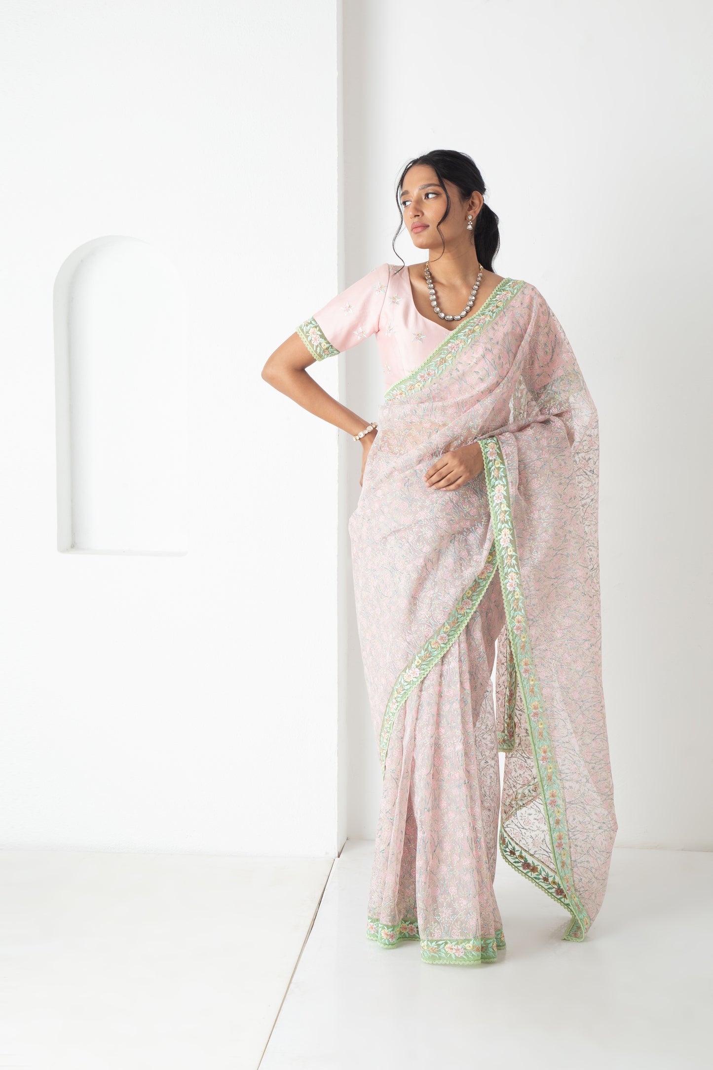 Izel Saree