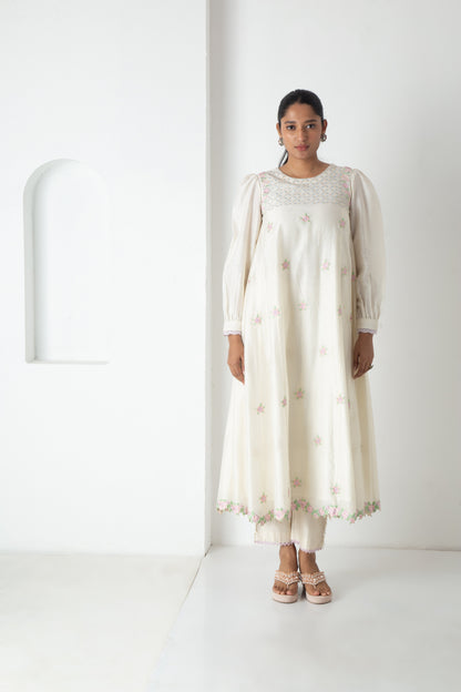 Aria Kurta Ivory