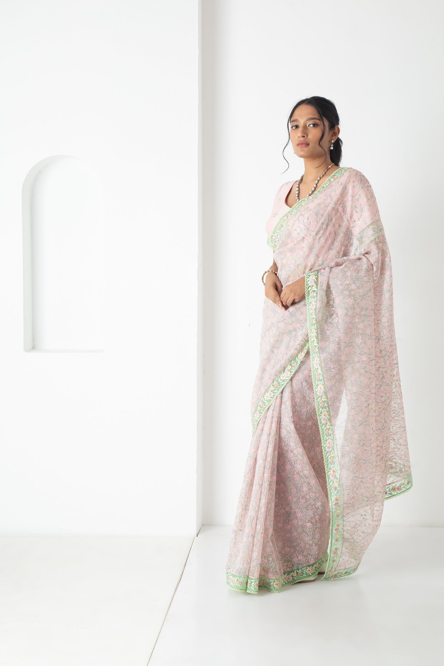 Izel Saree