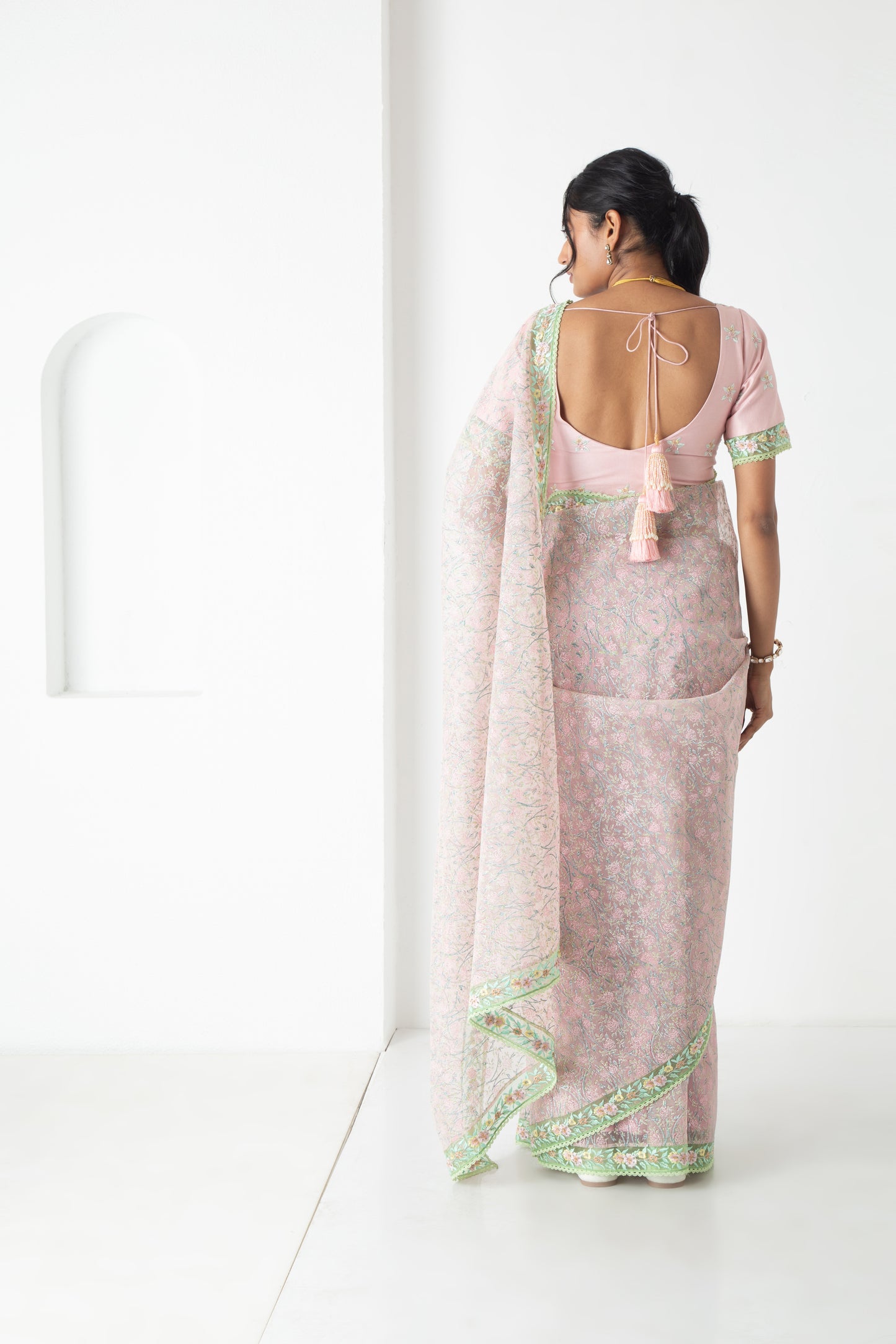 Izel Saree