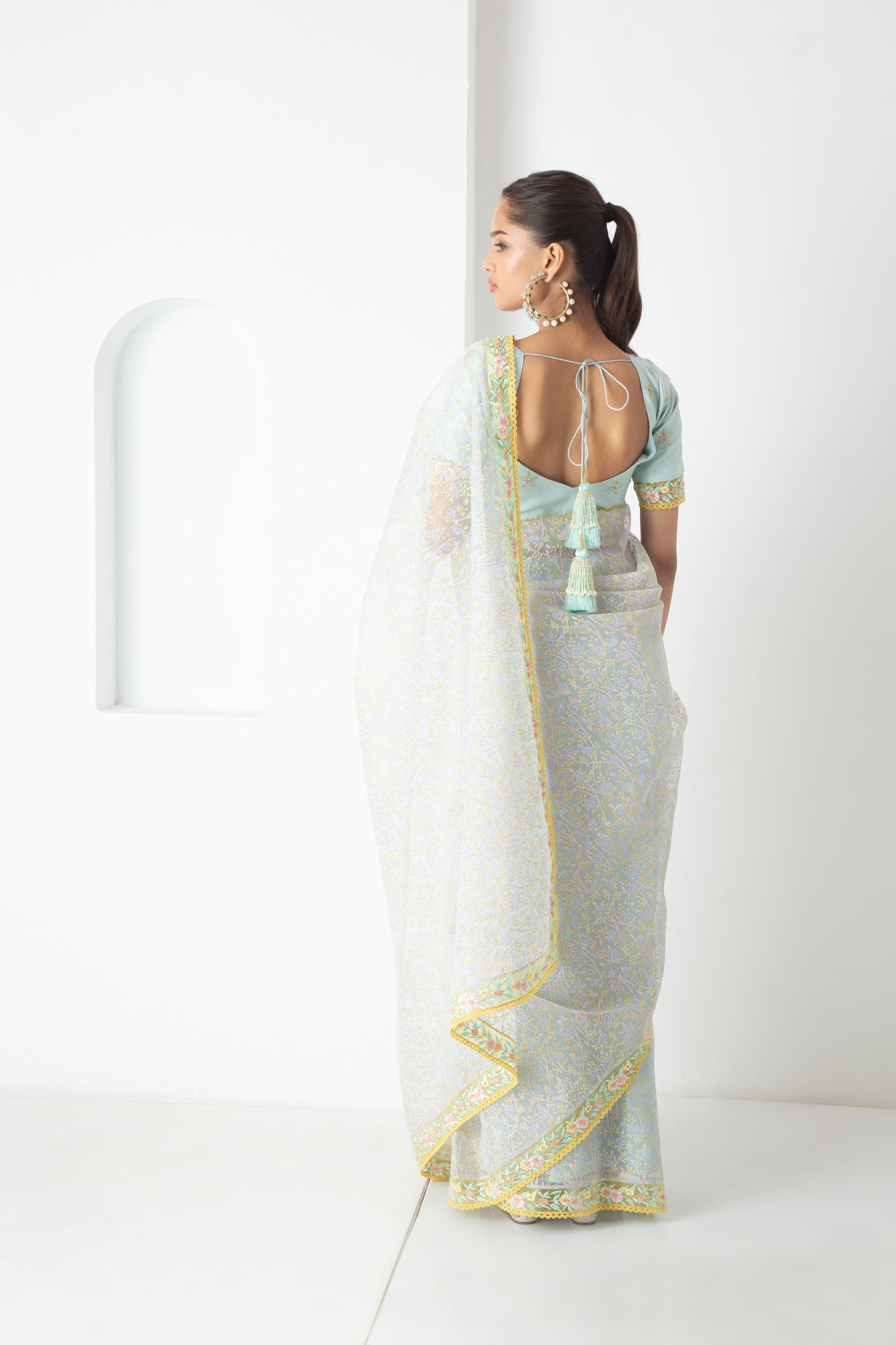 Izel Saree