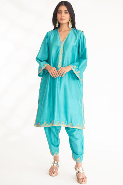 Vedya Kurta Set Firozi