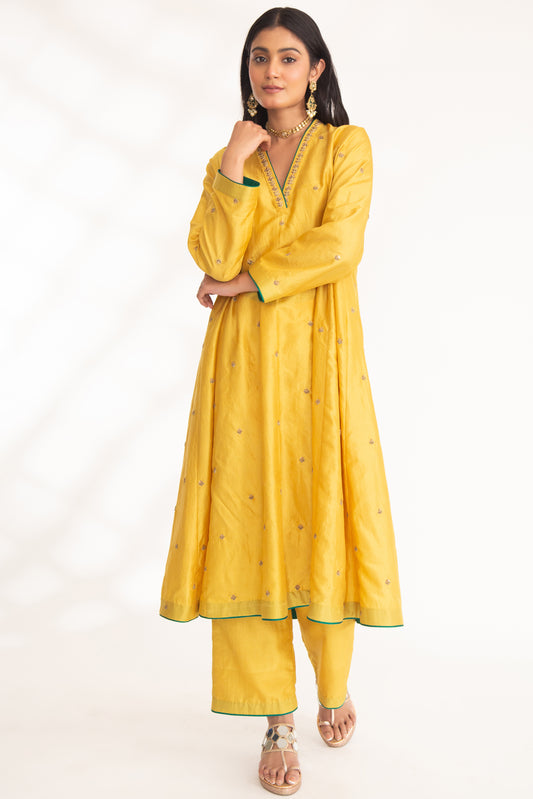 Iya Kurta Set Yellow