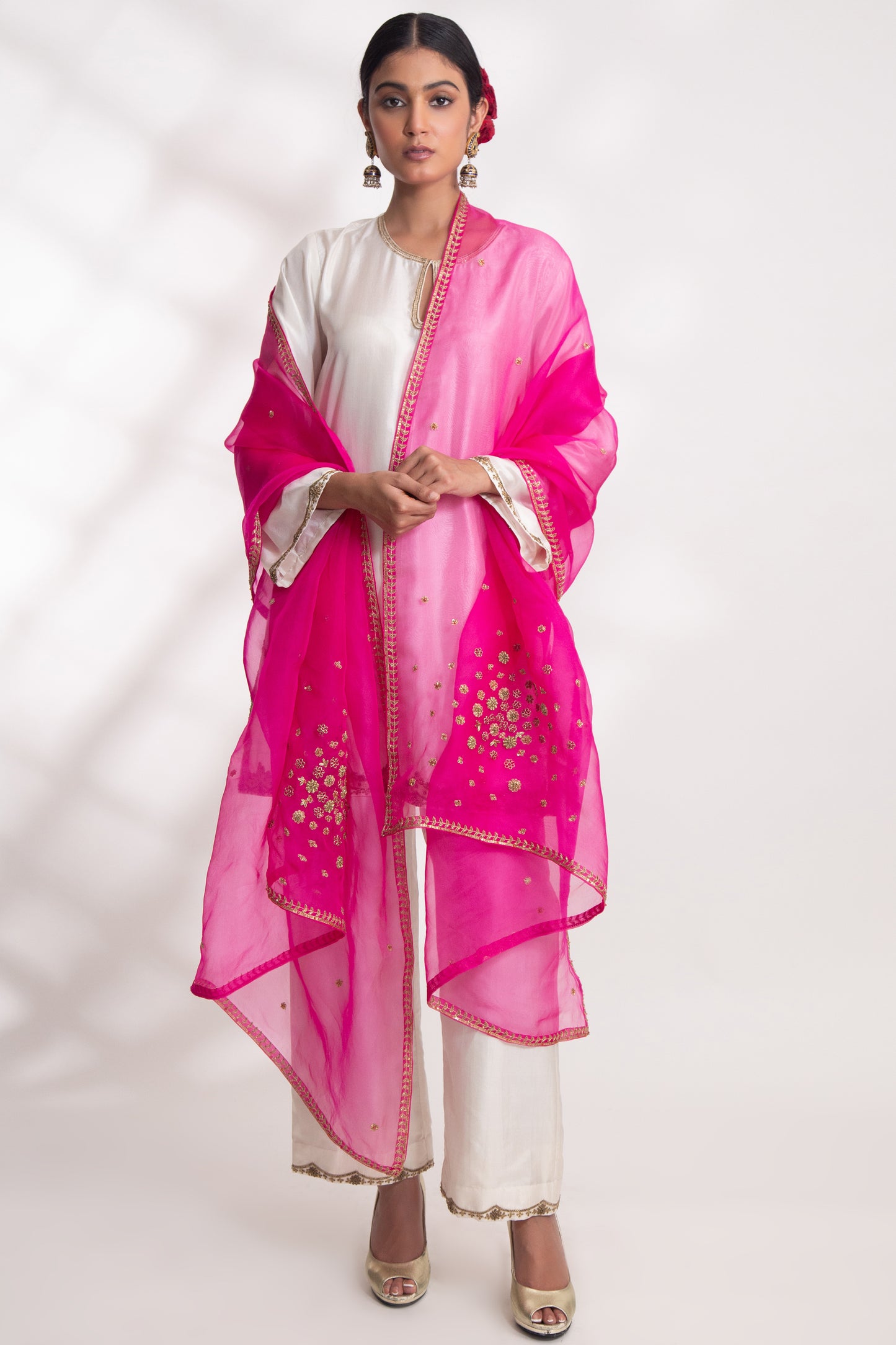 Hrutvi Dupatta