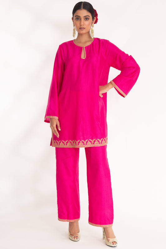 Aavya Kurta Set Magenta Pink