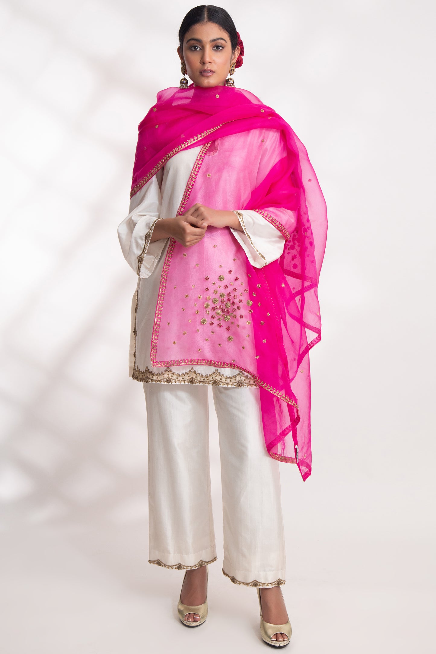 Hrutvi Dupatta