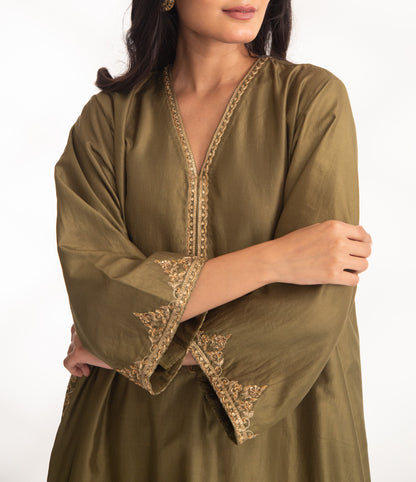 Satya Kurta Set Henna Green