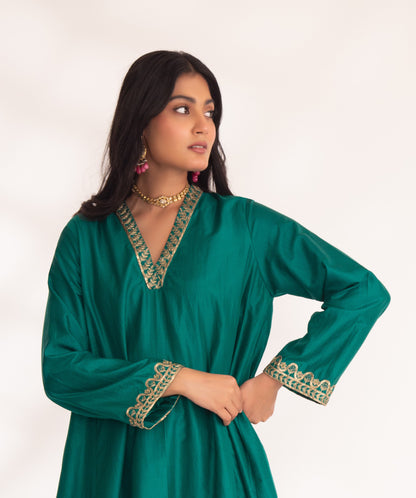 Dhriti Kurta Set Emerald Green