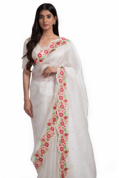 Dviti Saree Off white