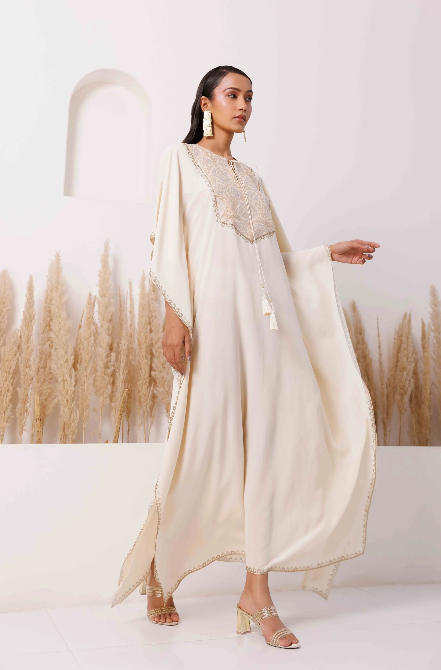 Frida Kaftan Ivory