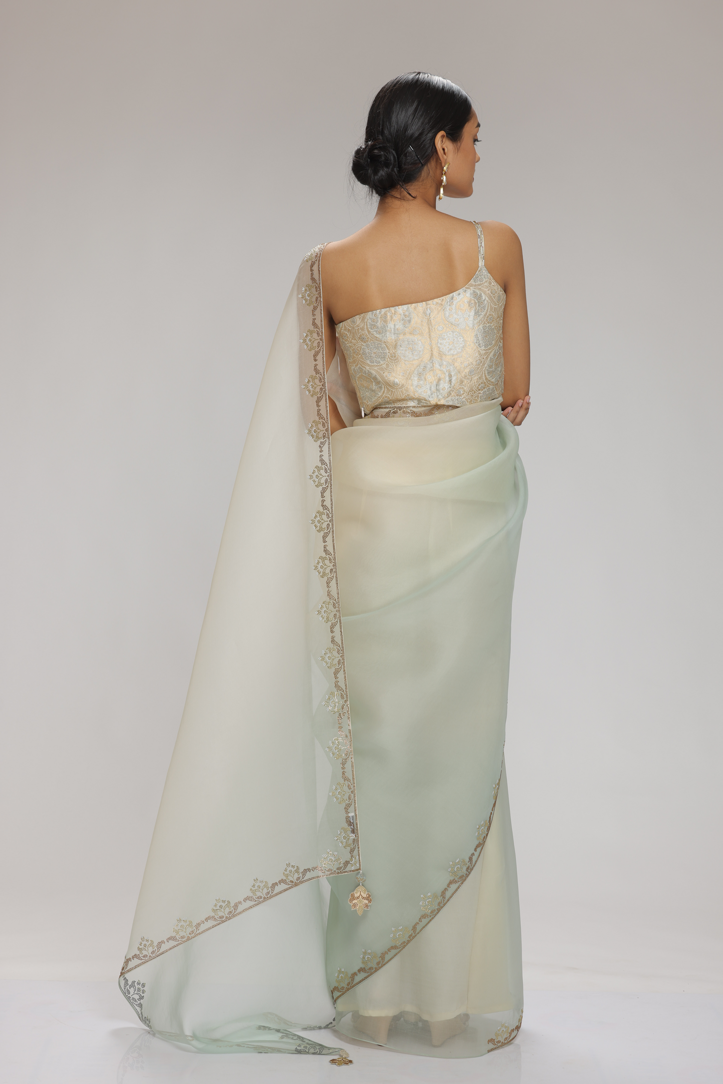 Epidote Saree Mint